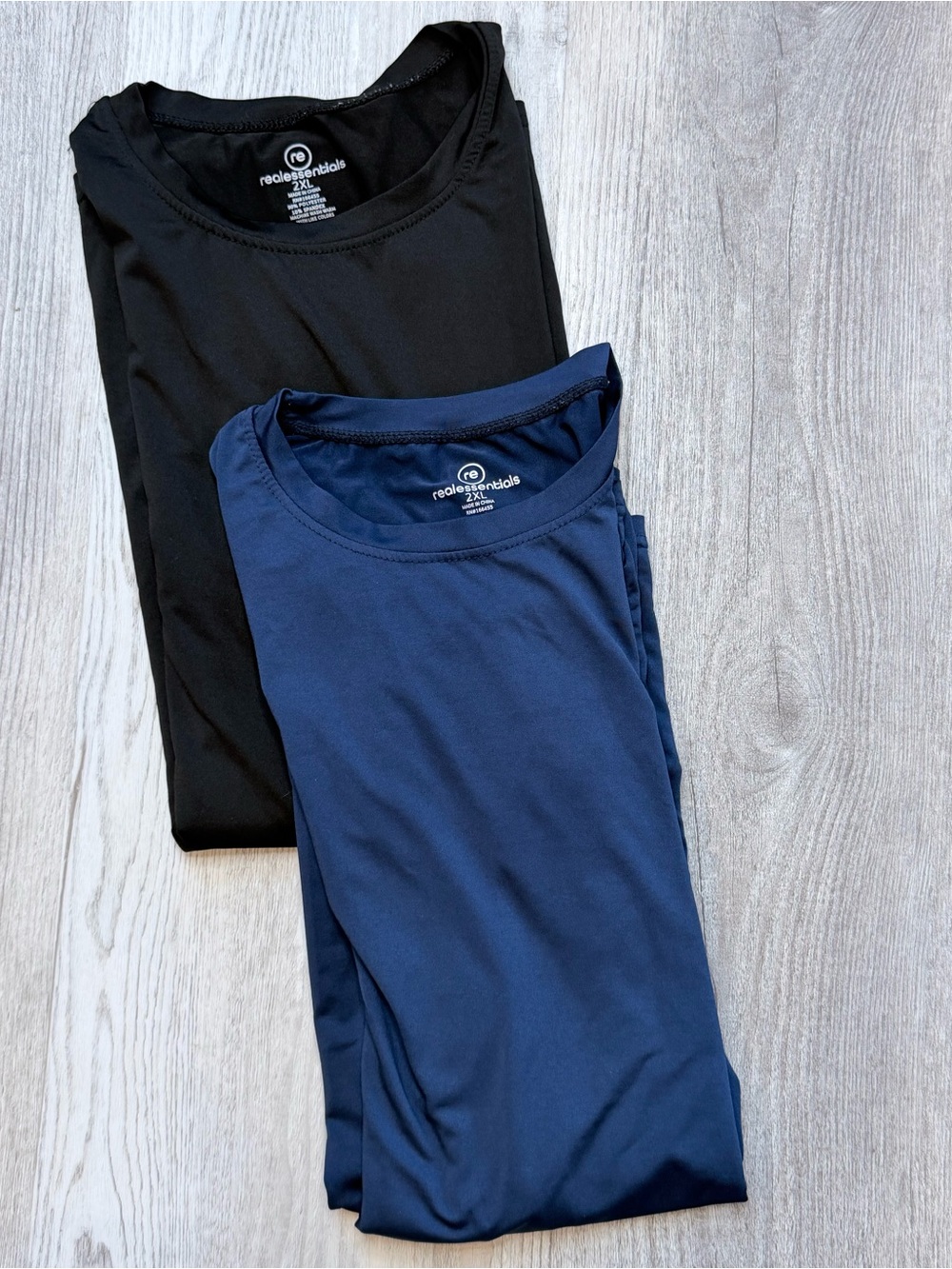 Real Essentials Men’s Long Sleeve Performance Tee Bundle Navy and Blue Size 2XL